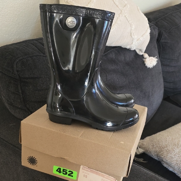UGG Black Rain Boots - Picture 1 of 5